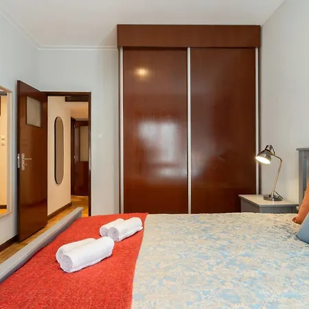 Host Wise Apartment Porto Exterior photo