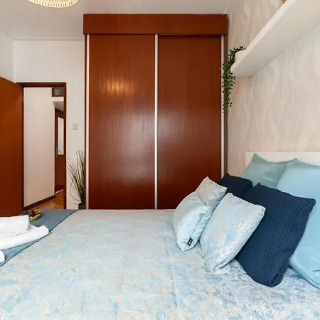 Host Wise Apartment Porto Room photo