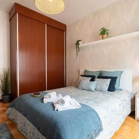Host Wise Apartment Porto Room photo