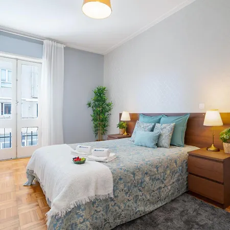 Host Wise Apartment Porto Room photo